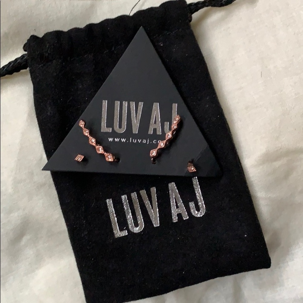Rose gold earring set